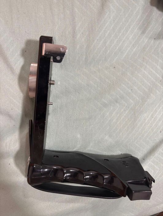 Mamiya left hand grip