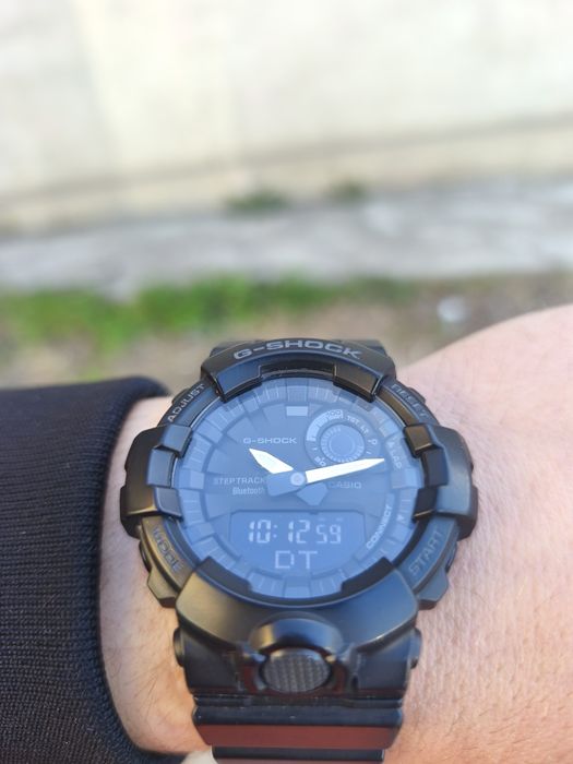 Продам годинник CASIO GBA 800