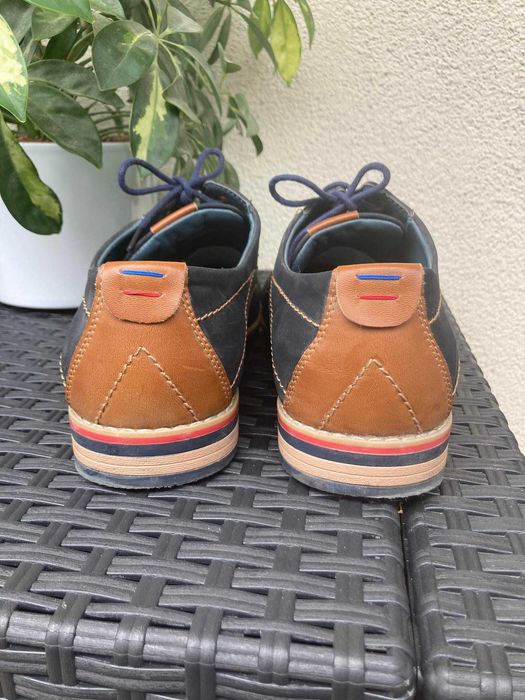 Eleganckie, modne, buty męskie 42