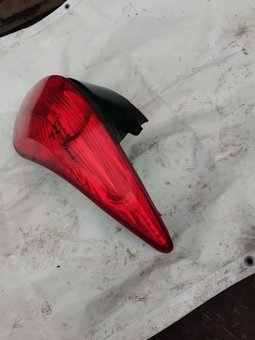 Lampa prawy tył Peugeot 308 sw kombi