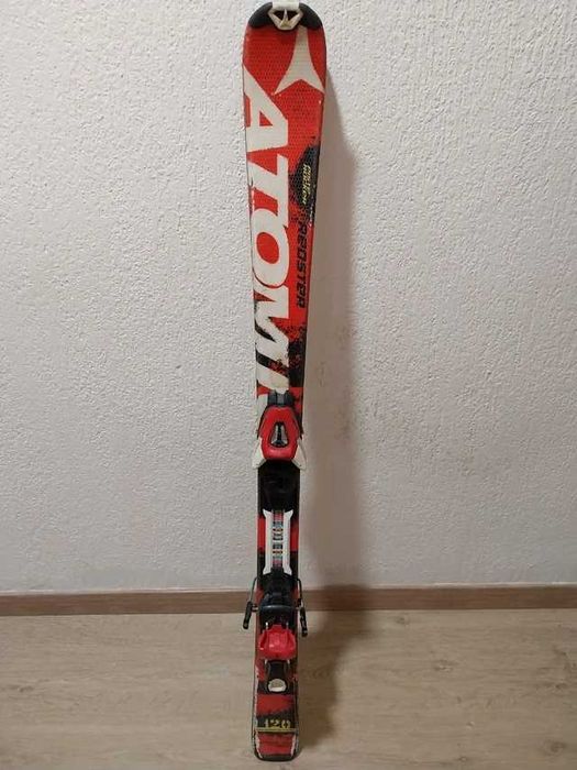 VENDO SKIS Atomic redster (120 cm) - só 70 eur