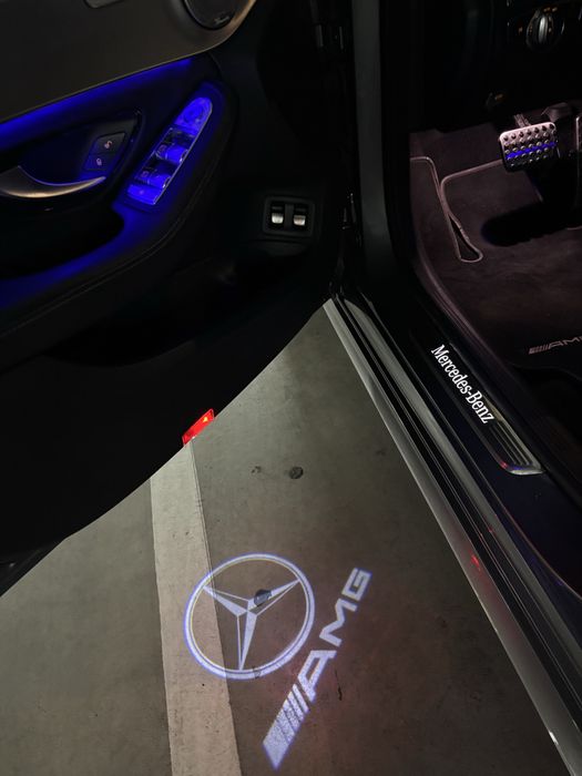 Vendo Mercedes C300e 320cv Plug-in pack amg