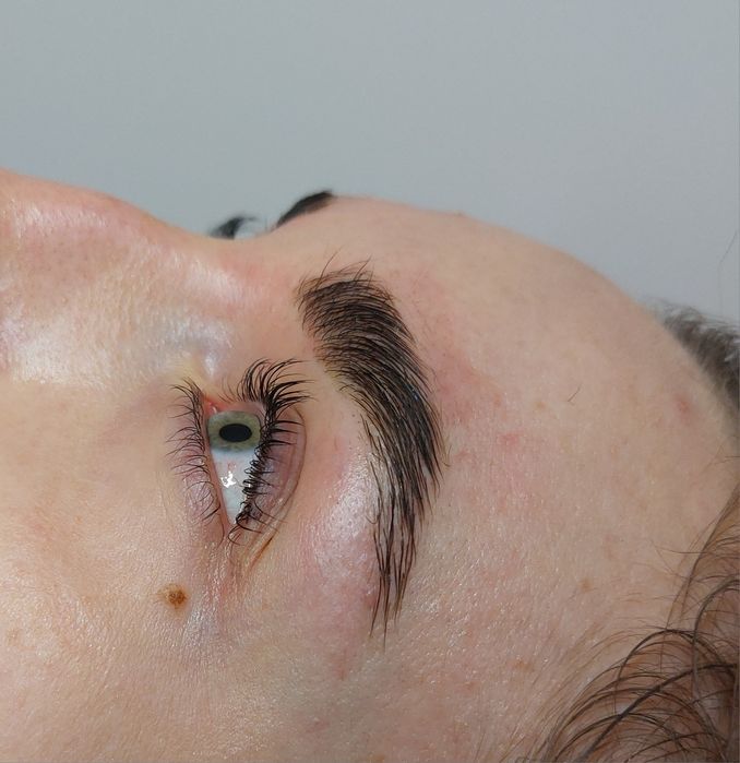 Paznokcie manicure hybrydowy / laminacji brwi  i rzęs