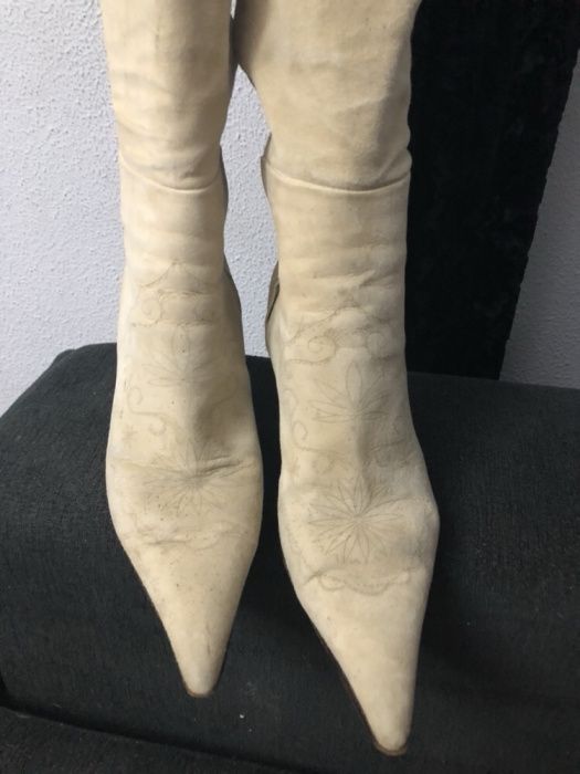 Botas