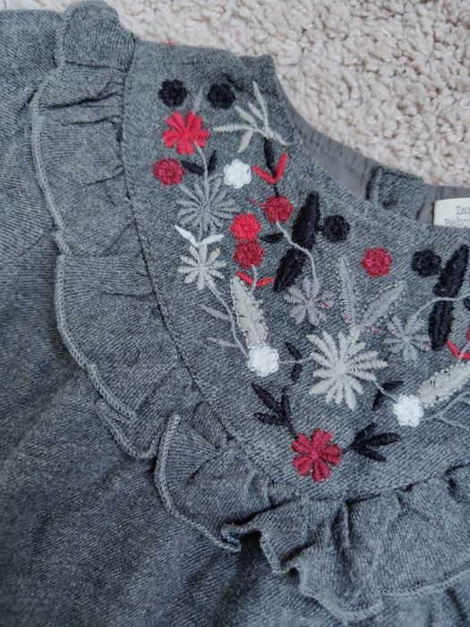 Bluzka z haftem Zara rozm. 92 idealny stan