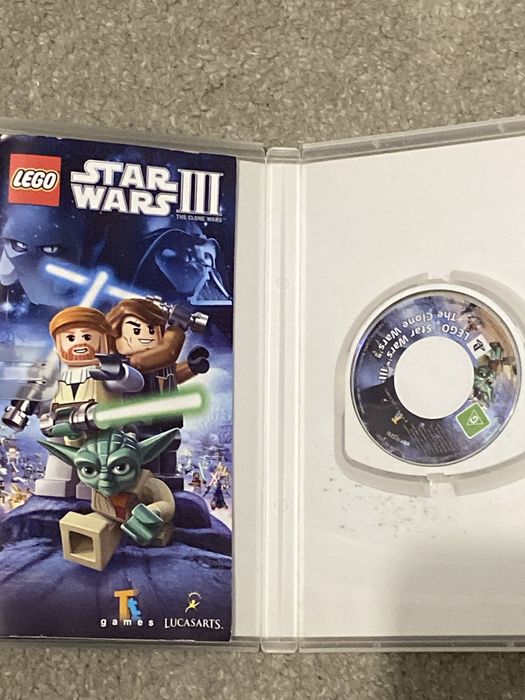 Gry na psp  : Star wars 3, Star wars 2, Midnight club3, Loco Roco