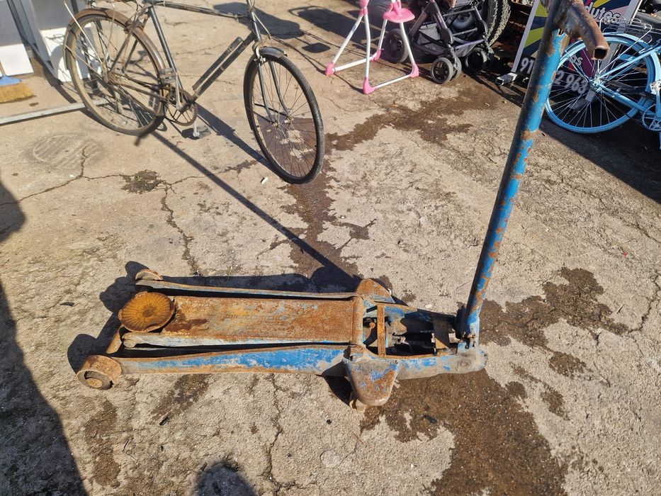 Vendo peças antigas