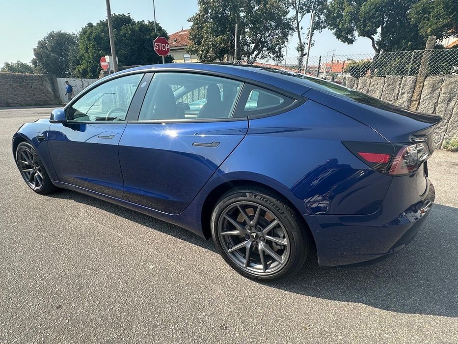 Tesla Model 3 Long Range — photo 5