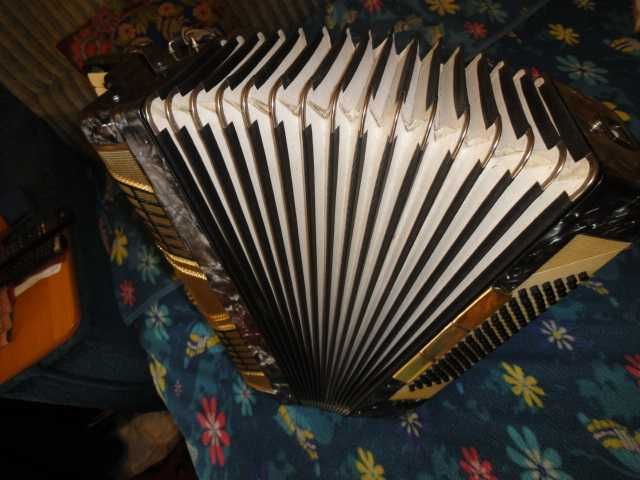 Аккордеон Баркароле .Производства ГДР.