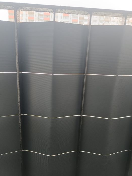 Osłona ogrodzeniowa Protecto oraz 10 klipsów zakonczeniowych,