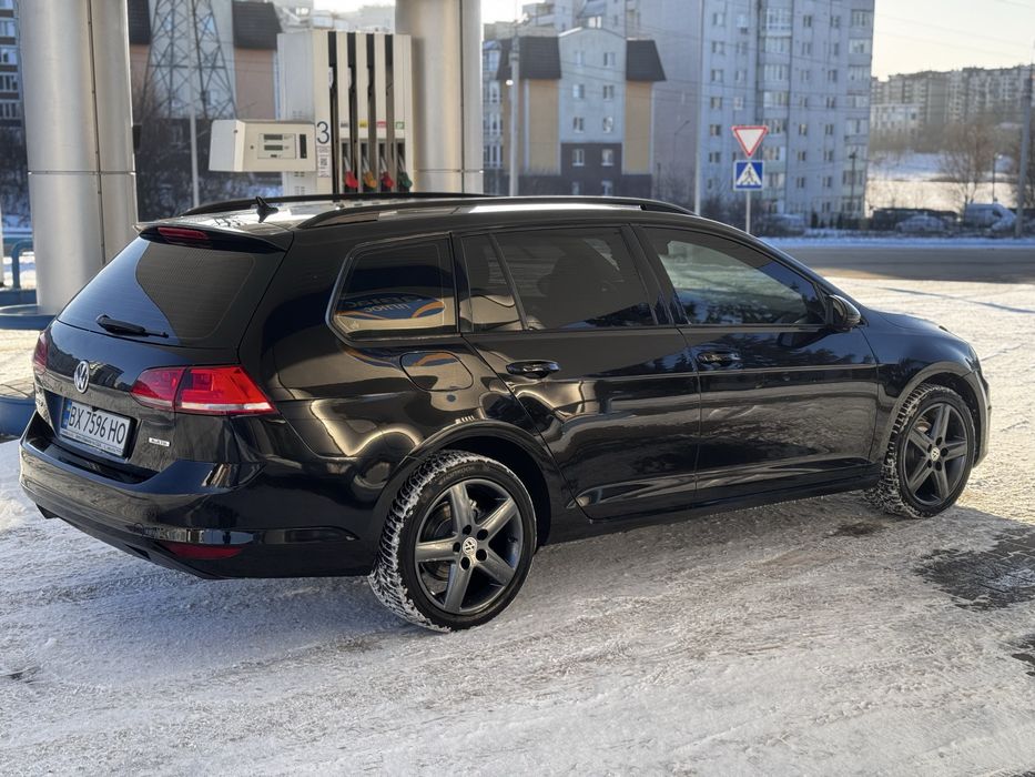 Живий гольф 7 2014