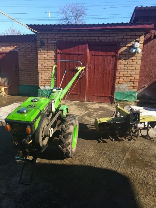 Мотоблок Зубр 8 кс