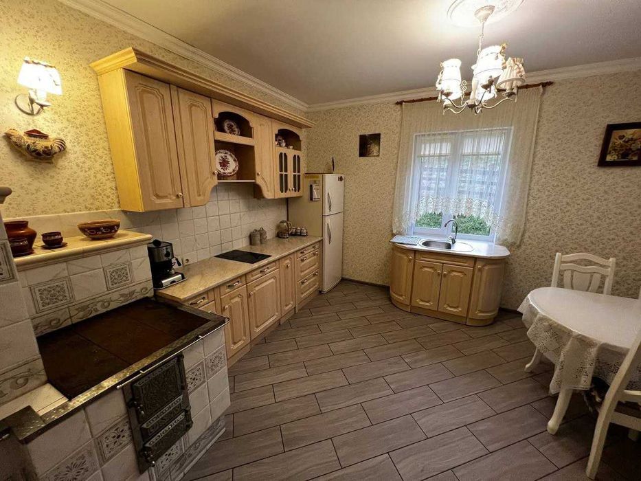 Продаж унікального будинку в серці Карпат- смт.Ворохта