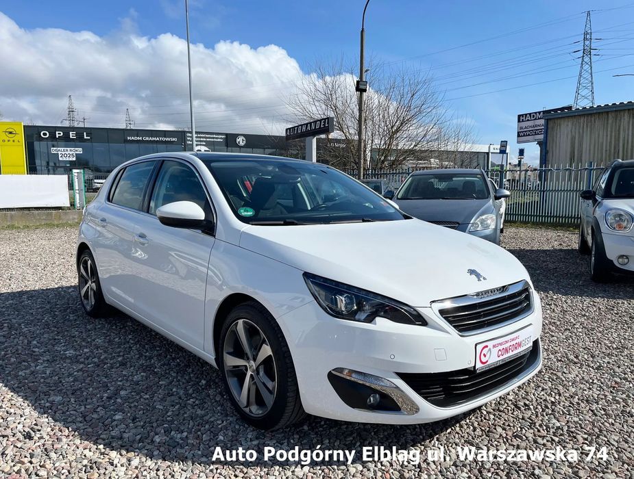 Peugeot 308 panorama, kamera, nawigacja