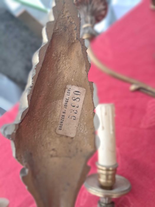 Dois apliques tipo castical em bronze