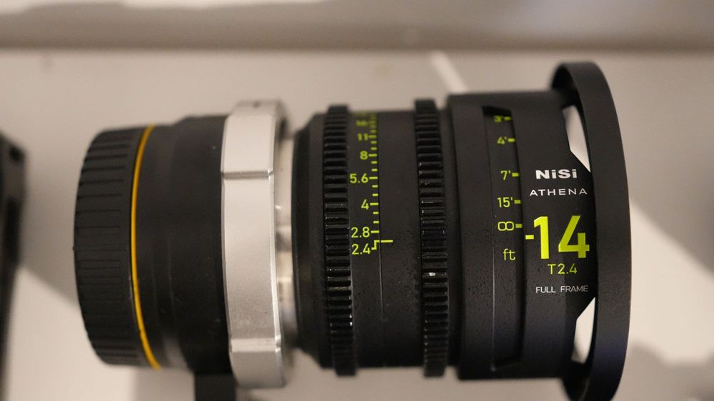 Red komodo x com extras kit cinema film pl mount rf mount