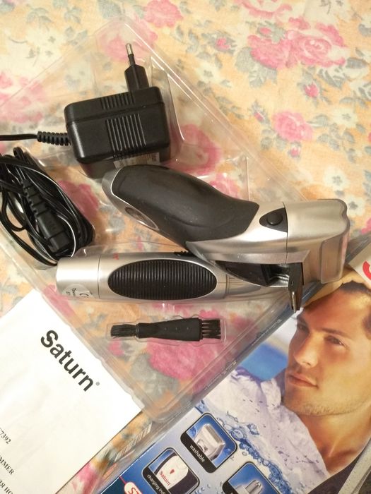 Электробритва SATURN st-nc7392, с тримером для носа,ушей.