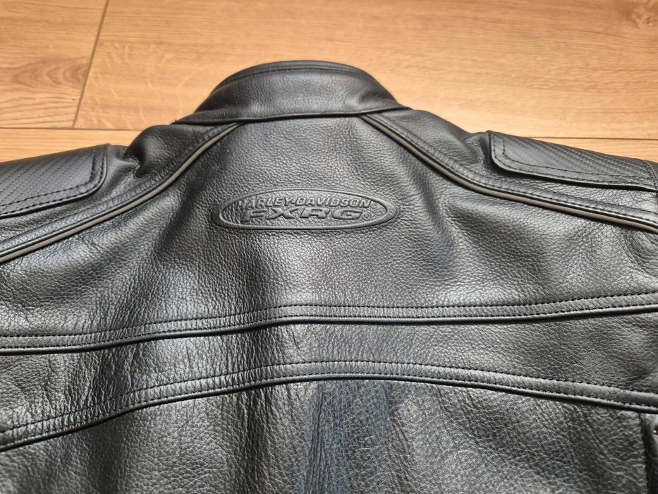 Casaco em pele Harley Davidson FXRG com protecoes como novo