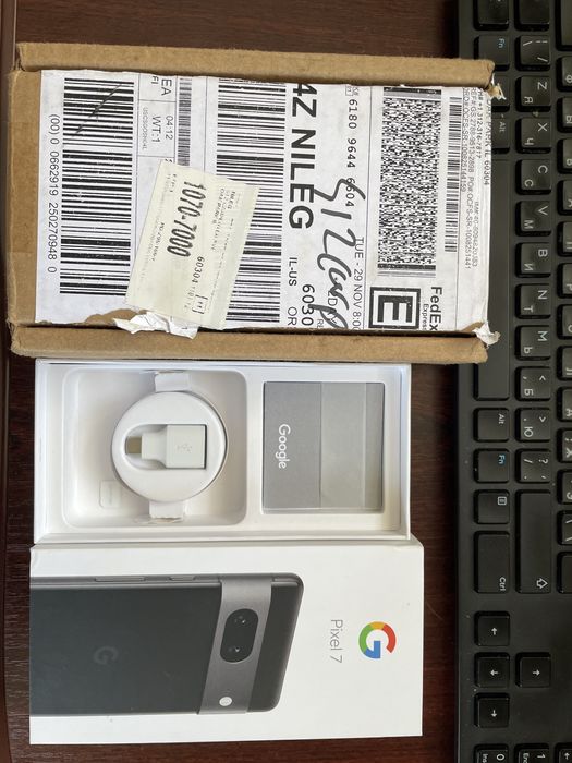 Телефон Pixel 7 8/128 не вмикається