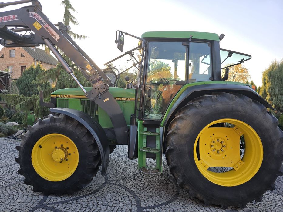Трактор John Deere 6506