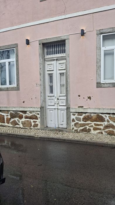 Portas maciças antigas em Teca