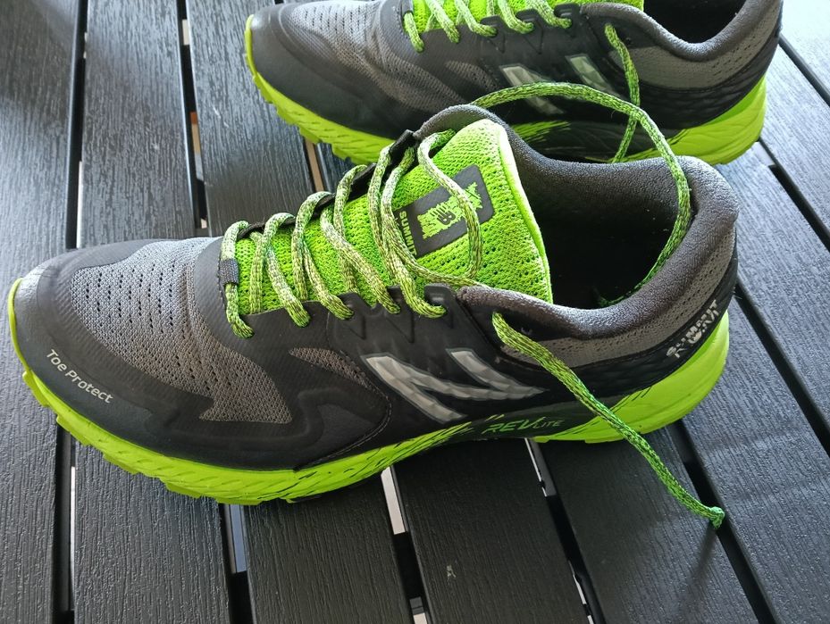New balance summit kom486478757757593601