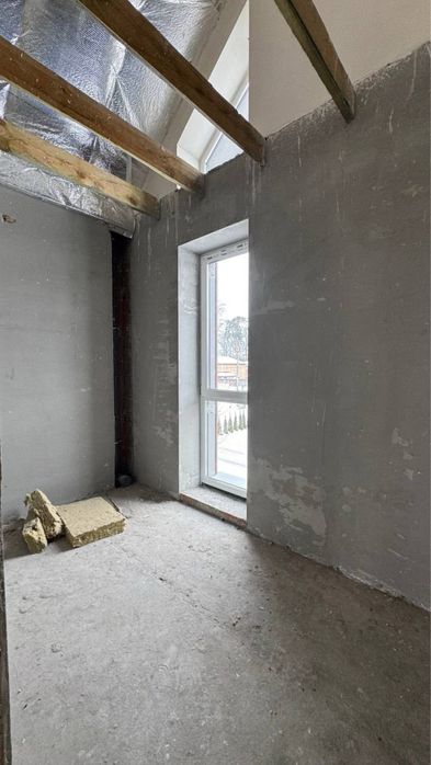 Таунхаус в центральній частині Бучі