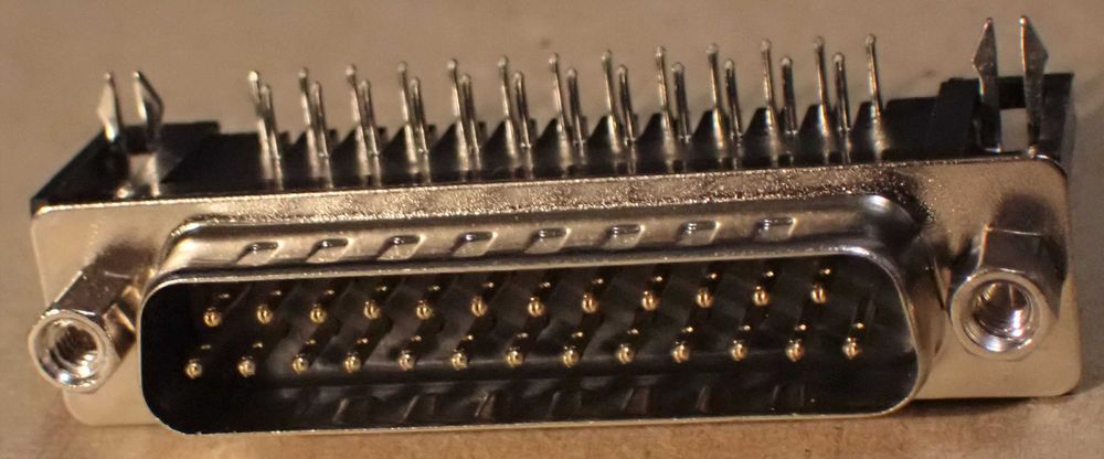 Złącze Dsub 25pin,kątowe,męskie,druk,cena za 12szt