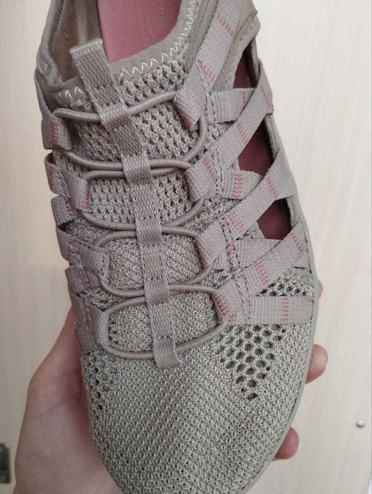 Жіночі кросівки сандалі skechers 25 см