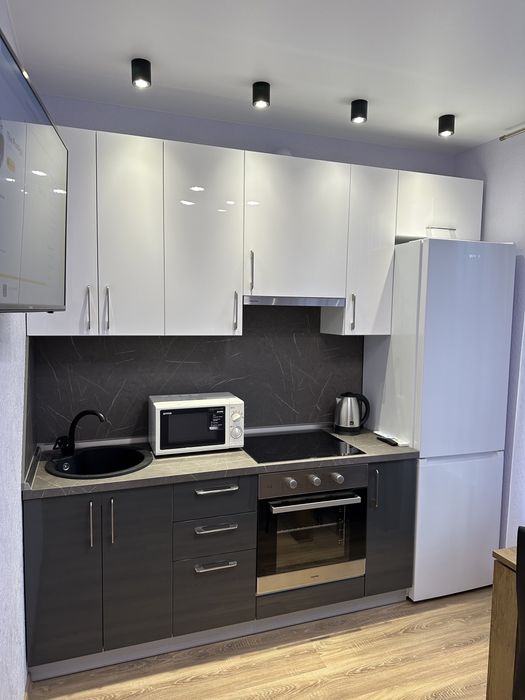 VIP Подобова аренда! Оболонь. Поділ. Сучасний ремонт!