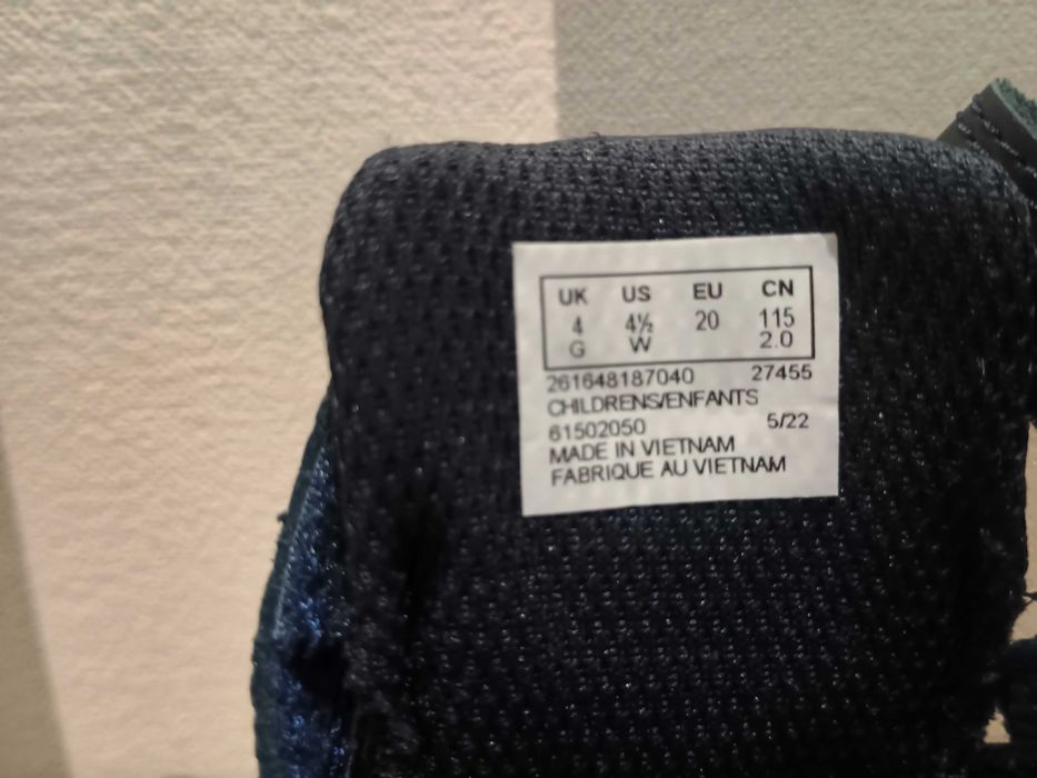 Buty dziecięce rzepy skóra Clarks 20
