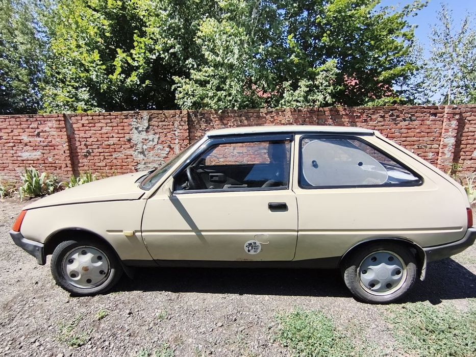 Таврія заз нова 1102