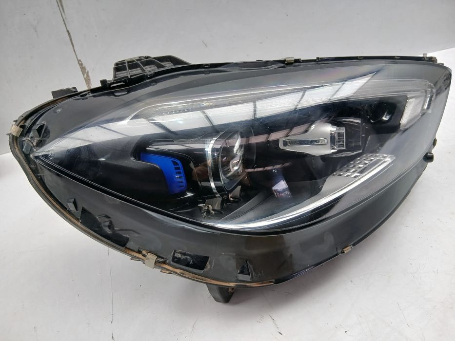 Ótica / farol direita MERCEDES-BENZ Classe C Carrinha (S206)