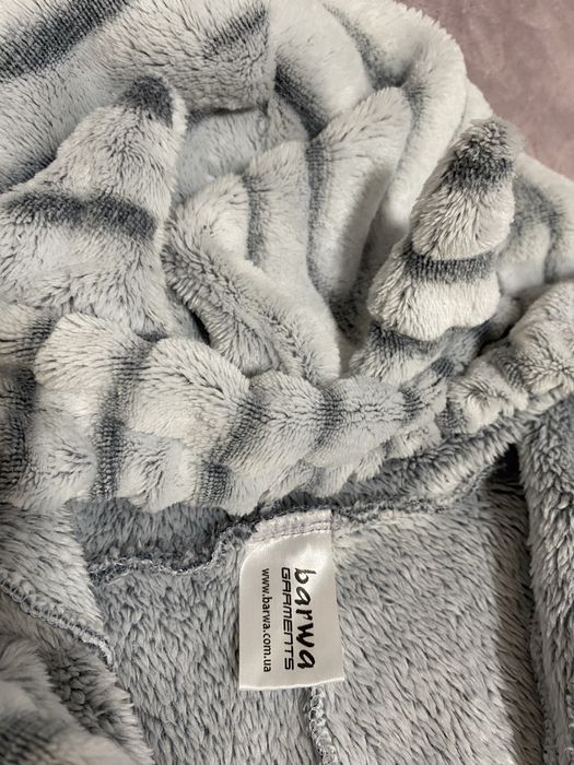 Кегурумі сіре полосате Barva