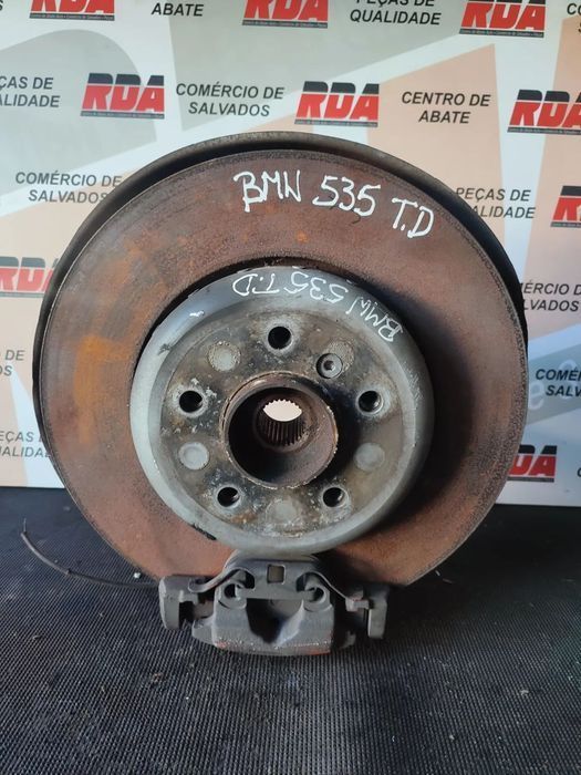 MANGADEEIXOTRASEIRADIREITABMW535