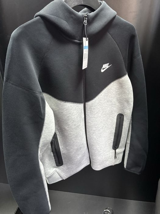 nike tech fleece
