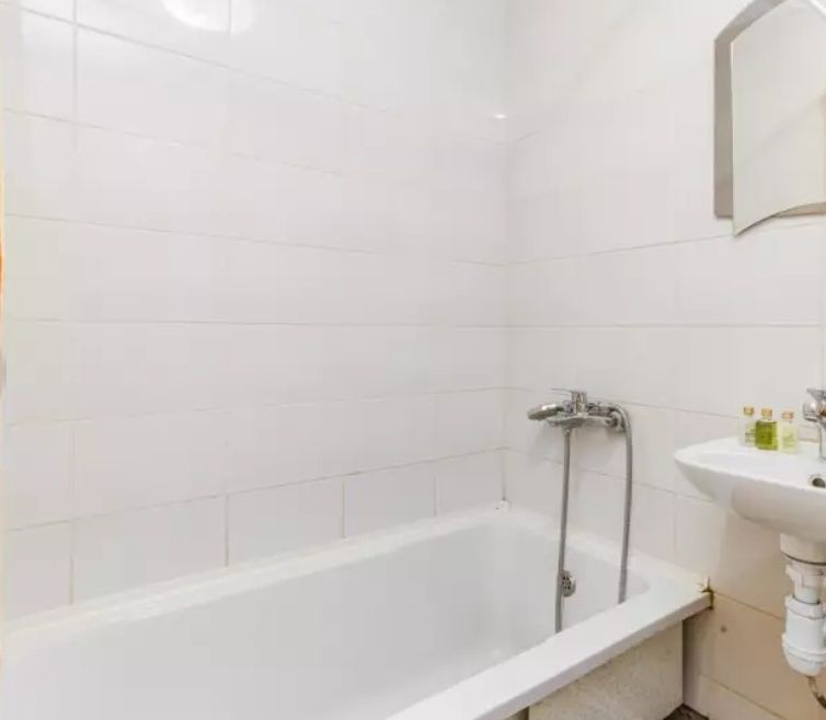 ОбласнаЛікарняЧернігівська-ПекарськаПодобово-Погодинно