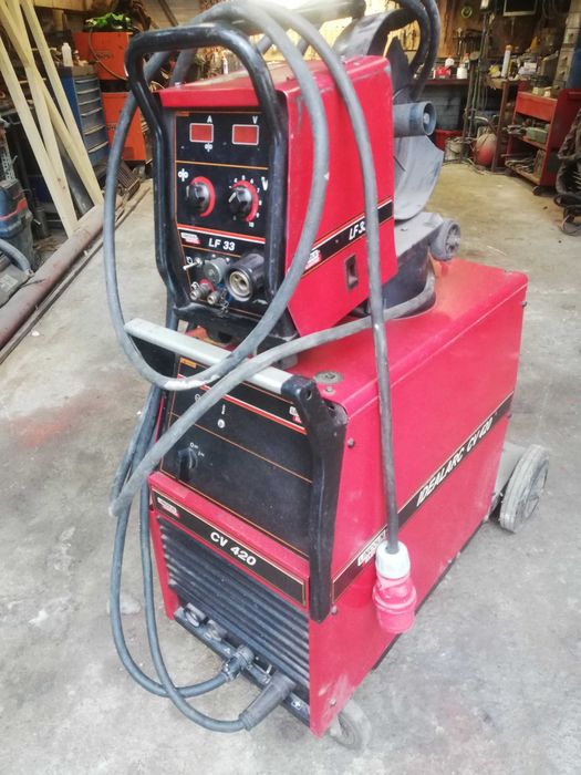Spawarka lincoln electric cv420