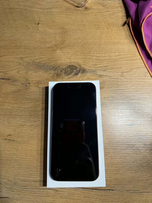 Iphone  16 pro max - Idealny