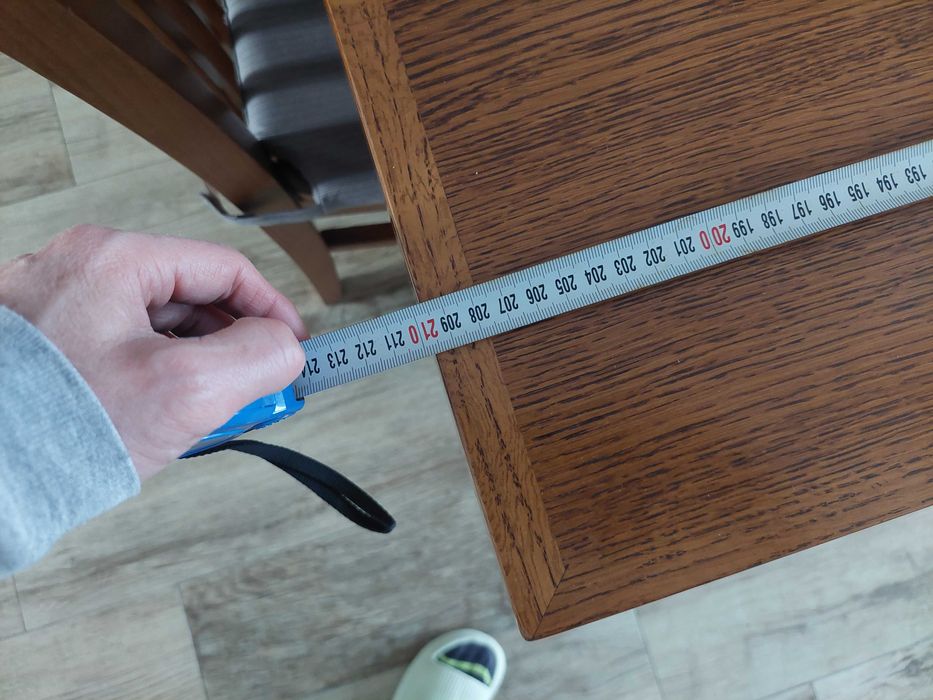 Stol rozkladany debowy fornirowany  + 6 krzesel