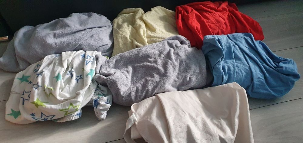 Prześcieradła  z gumką 120x60
