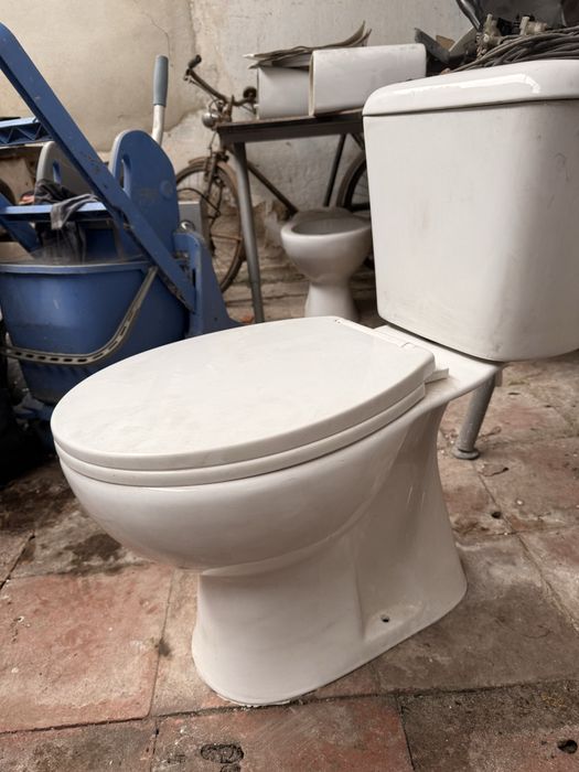 Sanita completa branca nova