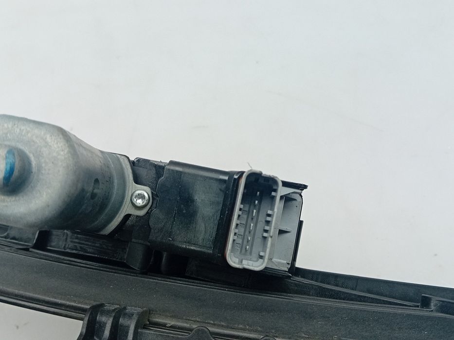 Elevador vidros trás esquerdo PEUGEOT 208 II