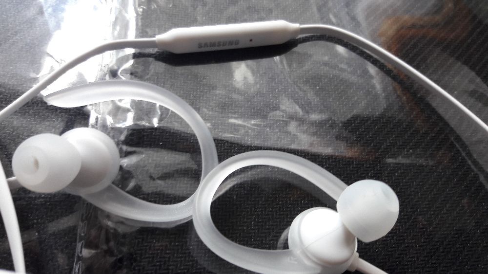 Наушники гарнитура Samsung Level Active EO-BG930 Новые