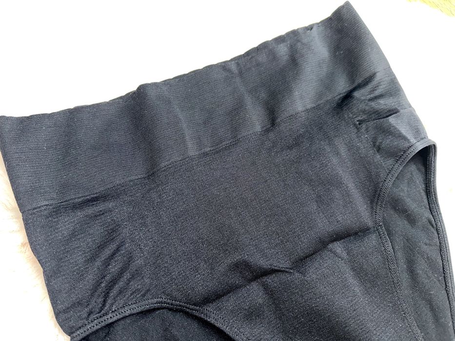 Matalan czarne wysokie majtki nowe L