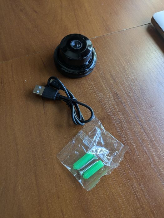 Wi-Fi камера нова