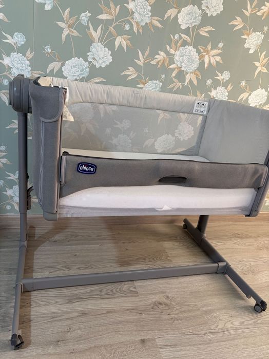 Next to me Magic Chicco