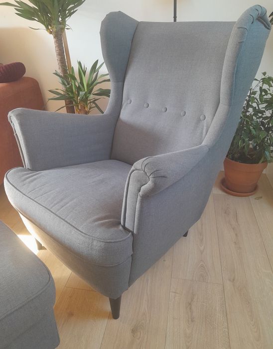 Fotel  z podnóżkiem Ikea