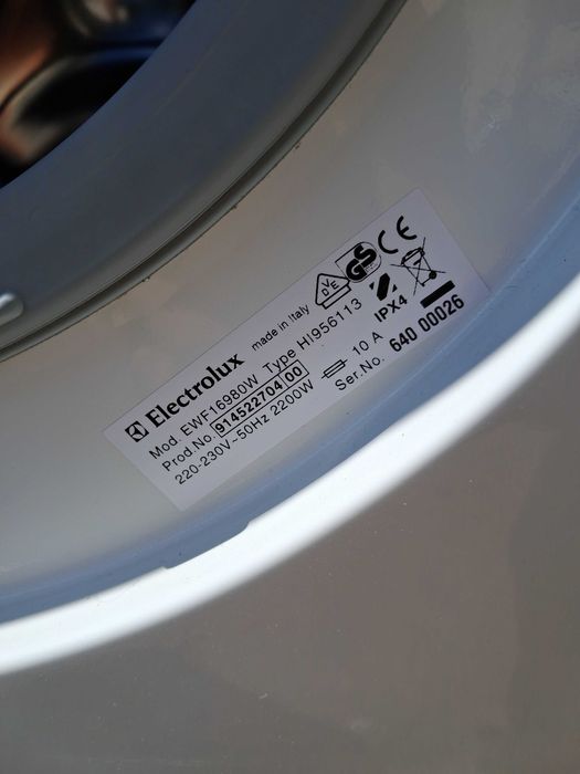 Пральна машина Electrolux