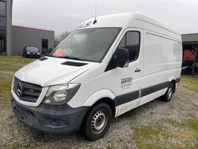 Бампер  MERCEDES Sprinter 907  розборка Мерседес Спрінтер 907